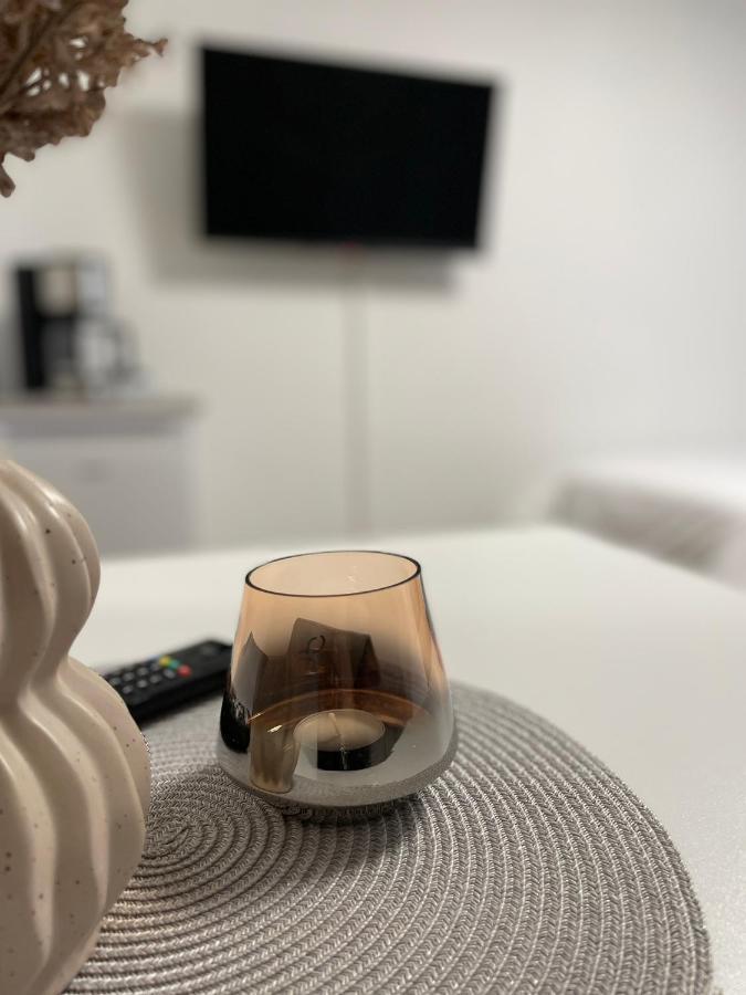 33 Apartment