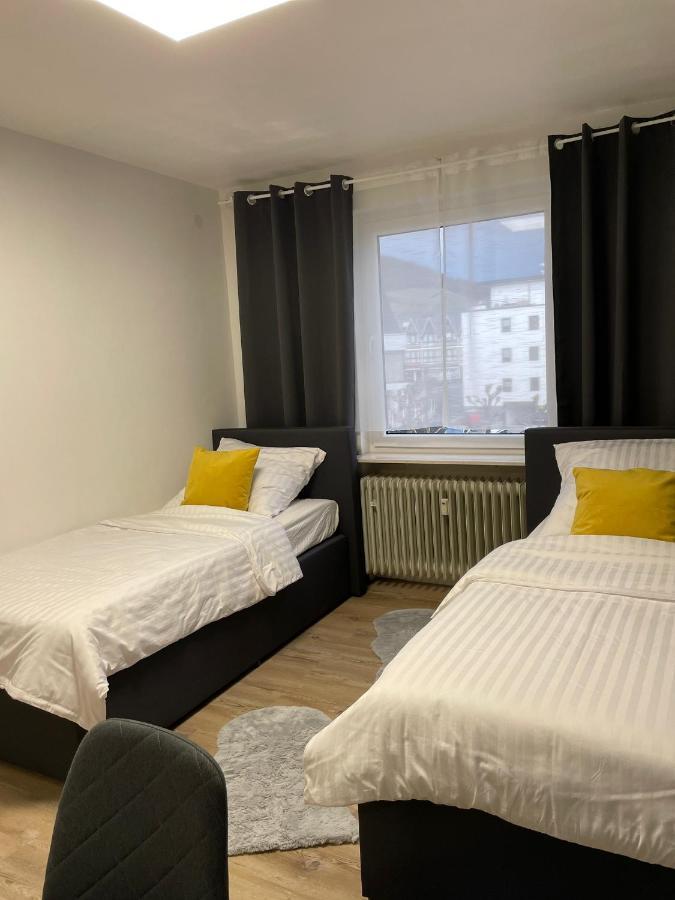 33 Apartment *